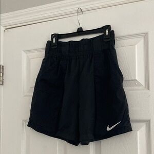 NWOT Nike Black Athletic High Waisted  Lightweight Shorts - Size XS